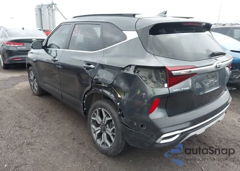 2021 Kia Seltos Ex z USA, uszkodzony, nr VIN KNDERCAA7M7078485